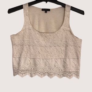 Weavers Lace Crop Top Size M